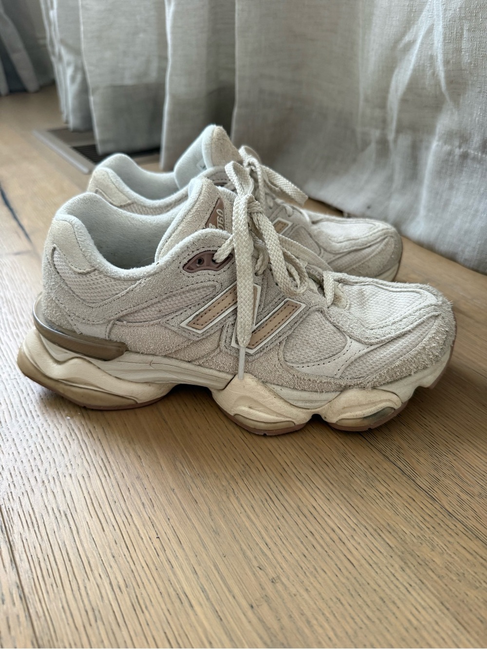 New Balance 9060 Women's Cream/Tan Chunky Lace-Up Sneaker